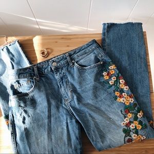 Free People Girlfriend Embroidered Jeans